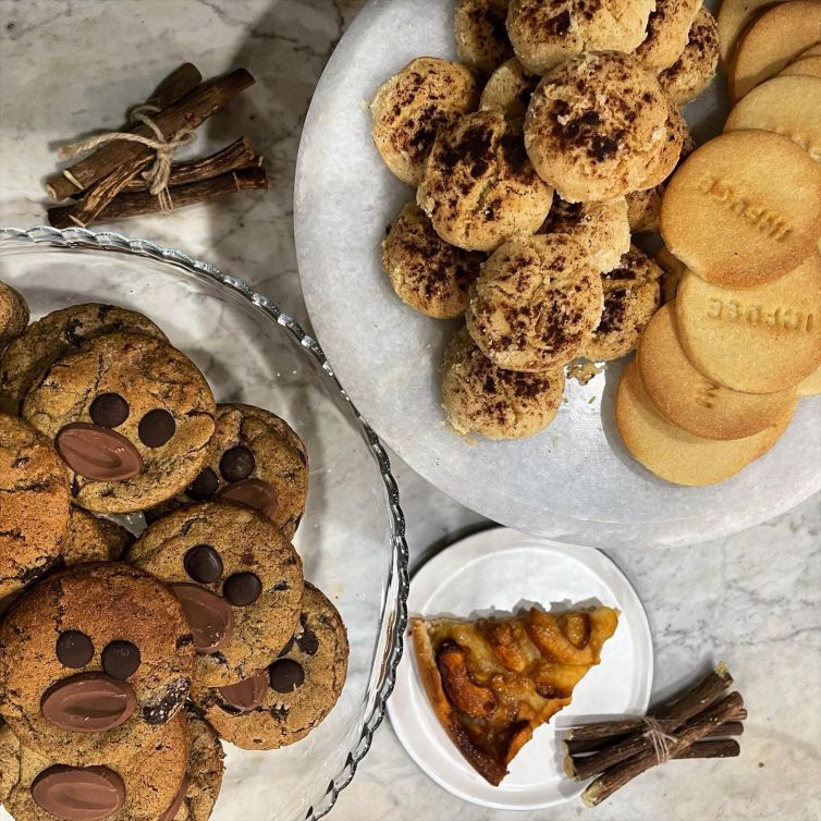 biscuits-cookies-infuse
